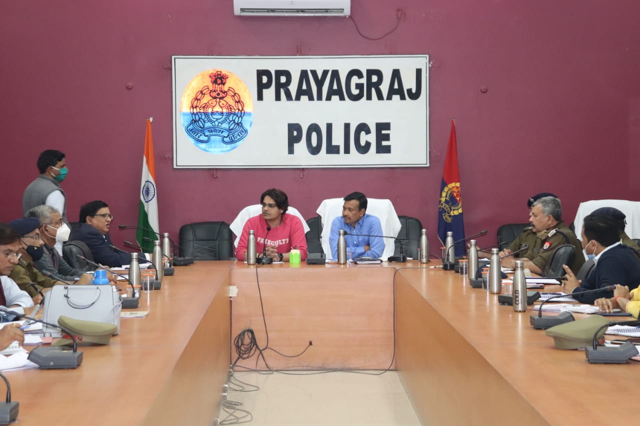 आगामी पंचायत चुनाव की तैयारी में जुटा प्रशासन 16 pryagraj-police