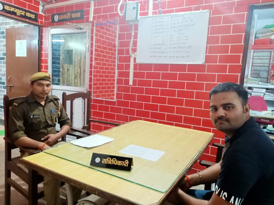 प्रयागराज : कोतवाली कर्नलगंज परिसर को स्वच्छ एवं साफ सुथरा बनाने के साथ-साथ एक अच्छा वातावरण बनाने का प्रयास 5 62 2