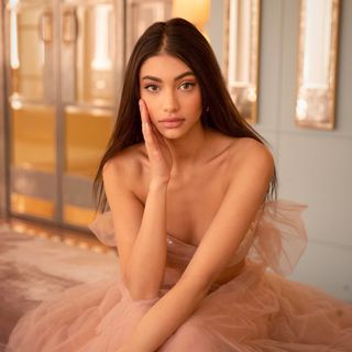 चंकी पांडे की भतीजी भी आजकल सुर्ख़ियों में, डाली bf संग फोटो 21 167582114 135622805163928 7442232518056859103 n