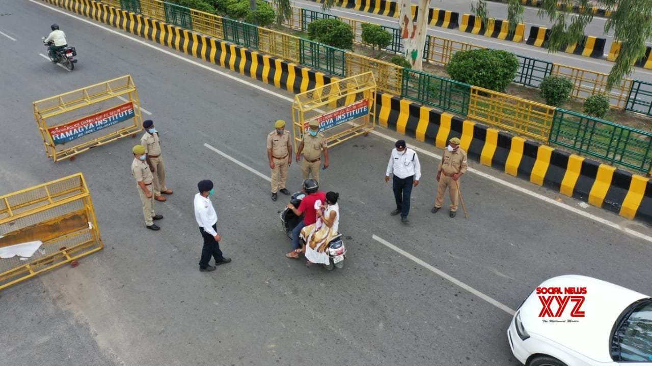 964775 923820 01b7f4f27bea2de0313856e9c9941c6e