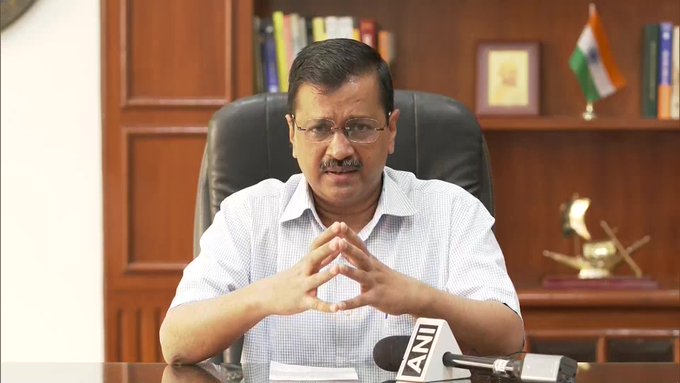 कोरोना के बढ़ते संकट के बीच दिल्ली में लगा वीकेंड कर्फ्यू , CM केजरीवाल ने किया ऐलान, जरूरी सेवाओं को मिलेगी छूट 6 Arvid Kejriwal