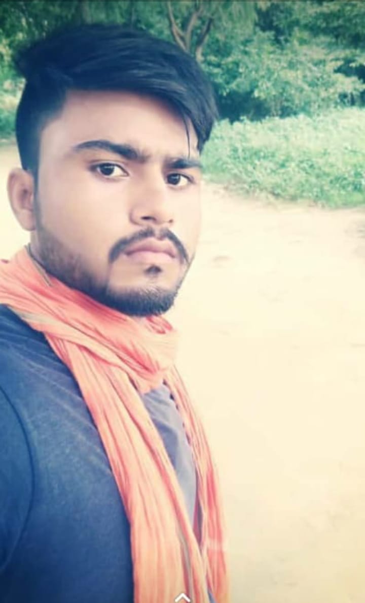 मतदाताओं को धमका रहा हारा उम्मीदवार 8 IMG 20210511 WA0033