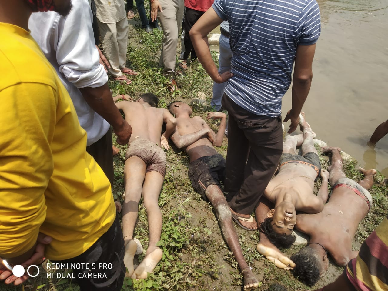 सेराघाट के पास सरयू नदी मे नहाते समय गणाई क्षेत्र के 5 बच्चो की डूबने से मौत 9 IMG 20210609 WA0012
