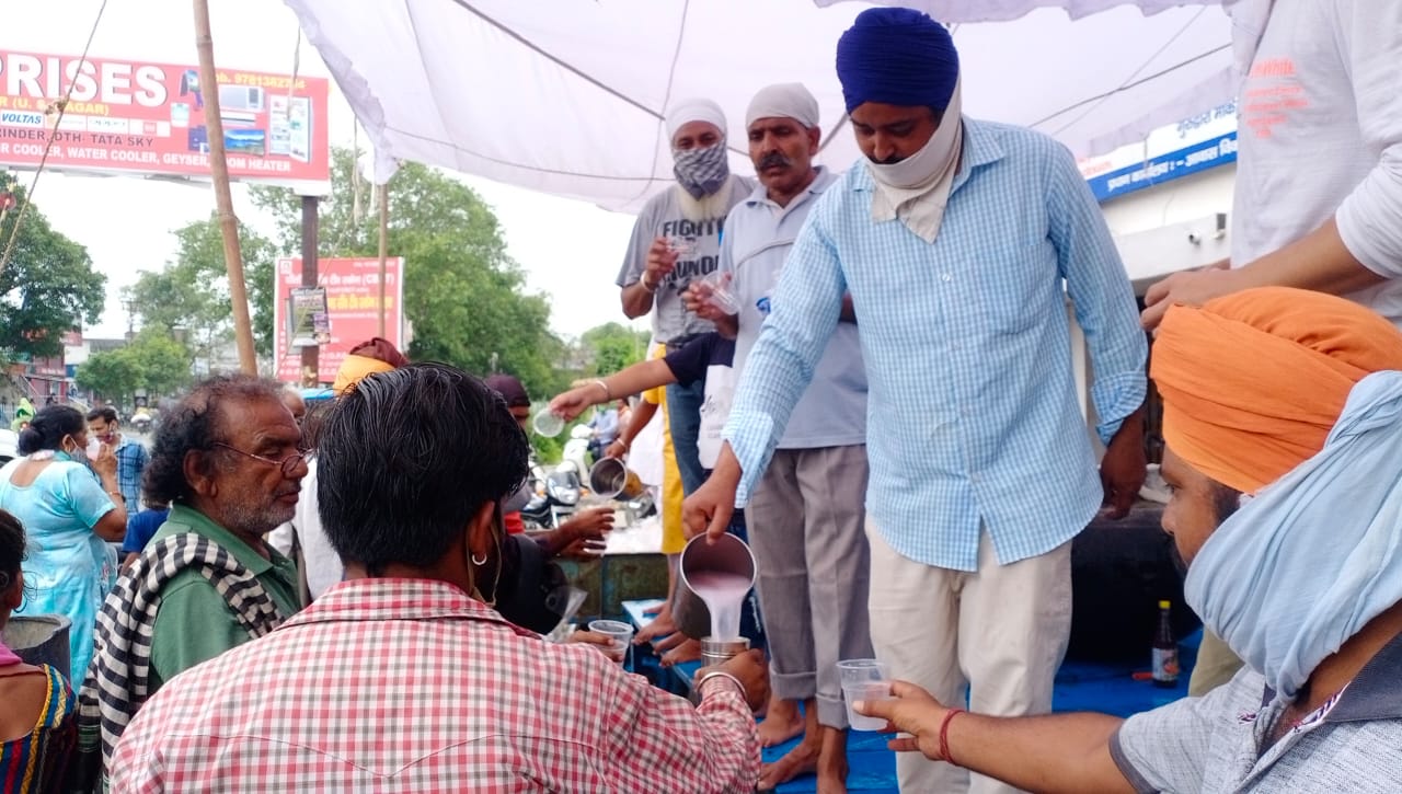 सिंह सभा गुरुद्वारे में श्री गुरु अर्जुन देव का शहीदी दिवस मनाया गया : 2 IMG 20210615 WA0007