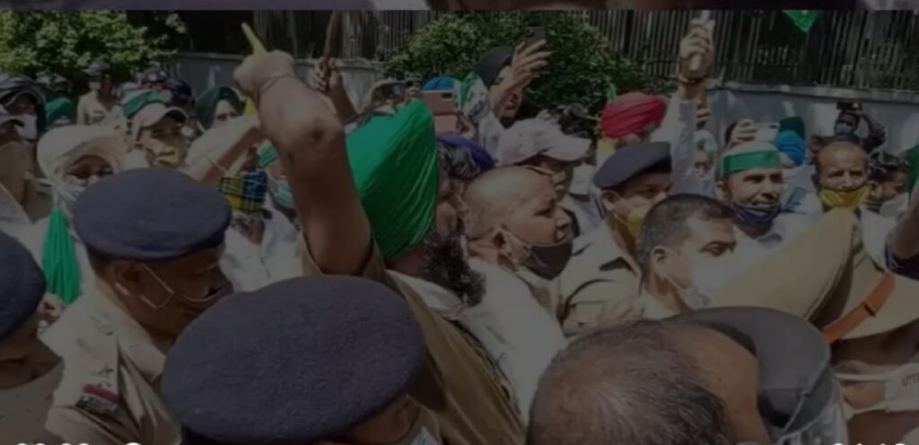 देहरादून -राज्यपाल को ज्ञापन देने जा रहे किसानों को किया गया गिरफ्तार: 1 InShot 20210626 204044678