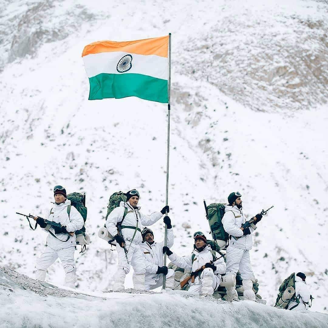 शहीद सम्मान तिरंगायात्रा