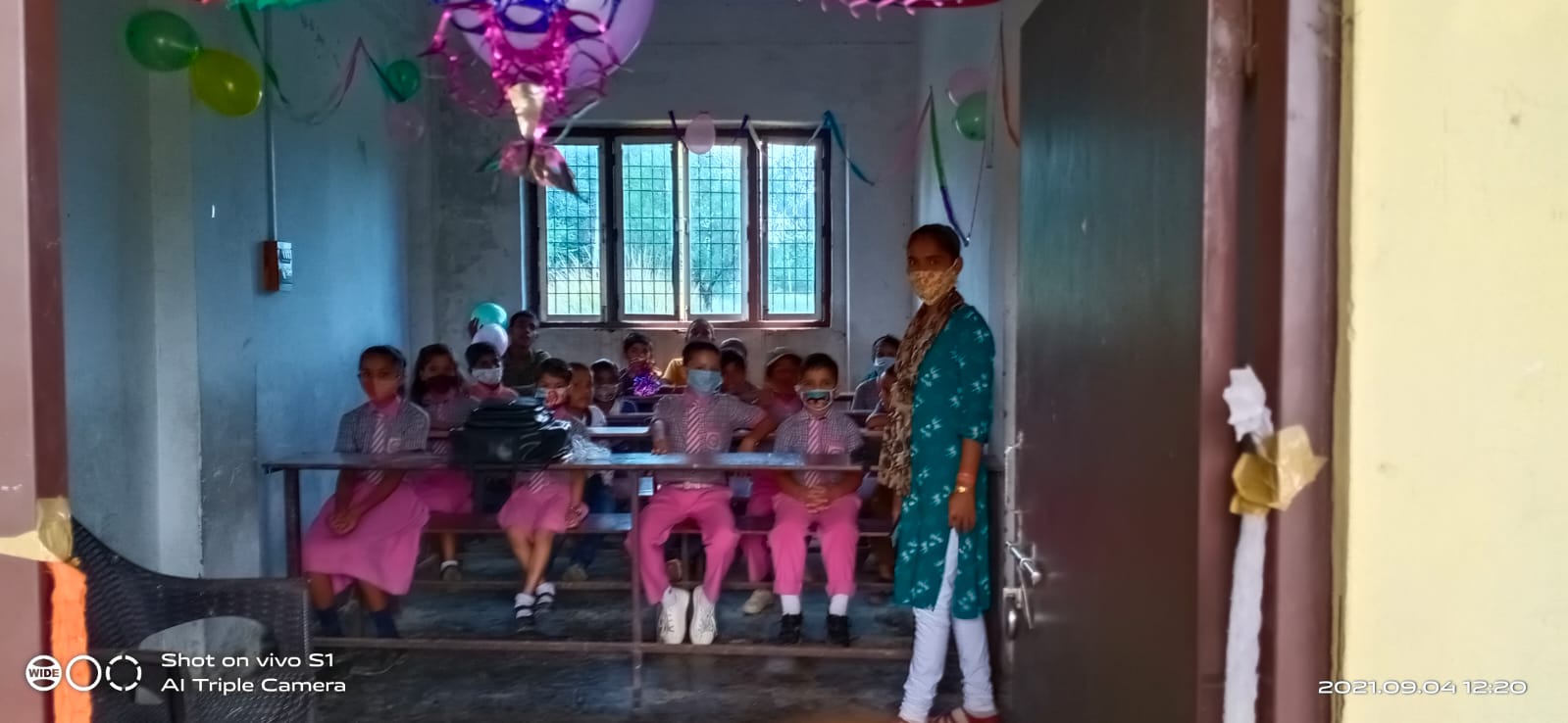 Teachers Day Celebration 2021 - उर्मिला इंटरनेशनल स्कूल के बच्चों द्वारा बड़े उत्साह से टीचर्स डे मनाया 2 IMG 20210904 WA0035