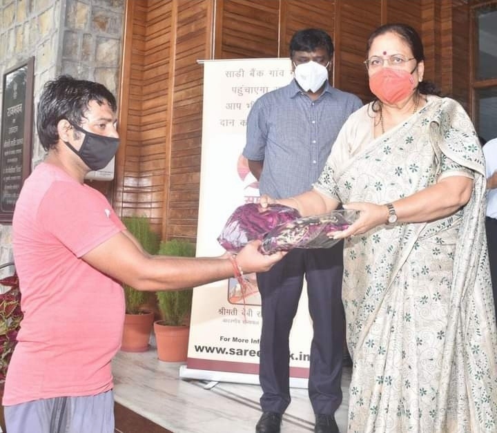 उत्तराखंड राज्यपाल ने किया कर्मचारियों का सम्मान 1 IMG 20210907 195849