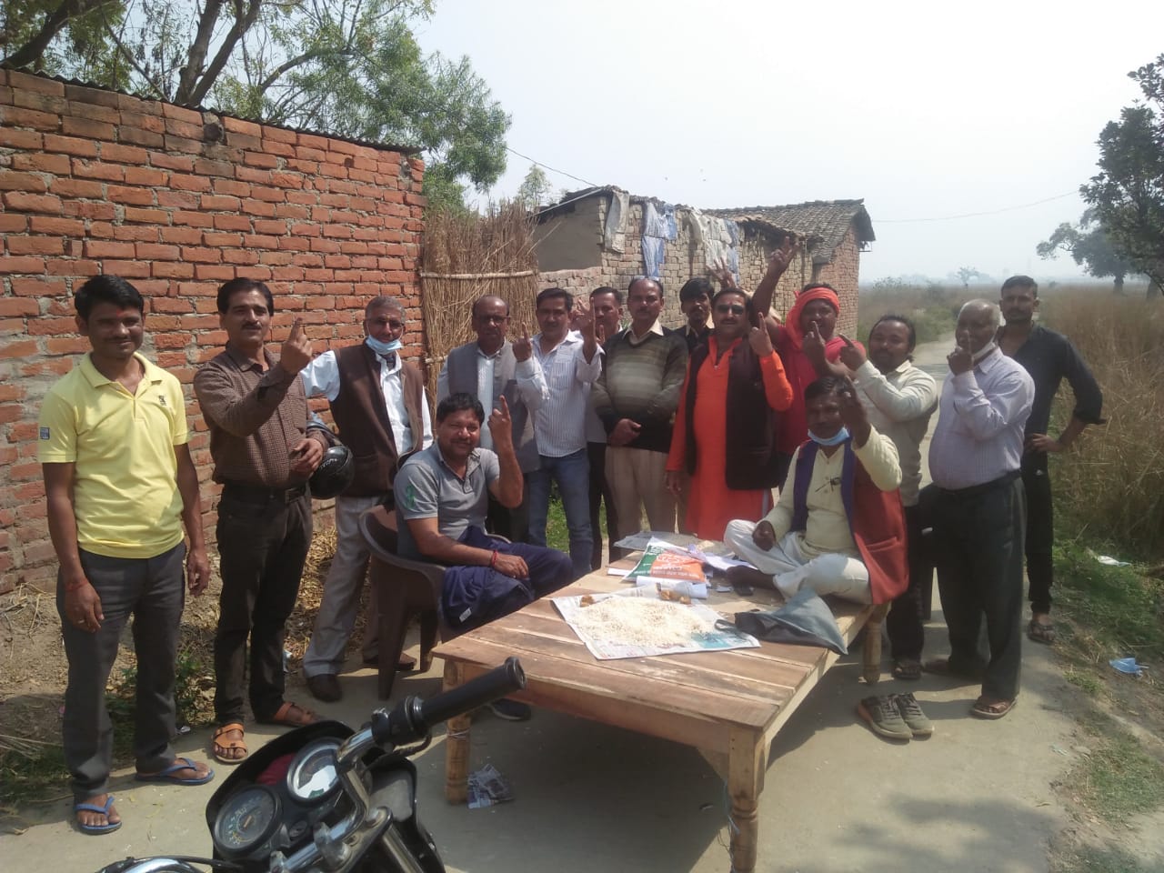 UP Election 2022 - सेक्टर हथिगन, करछना विधानसभा में भाजपा कार्यकर्ताओं के प्रयास से बम्पर वोटिंग 7 IMG 20220227 WA0032