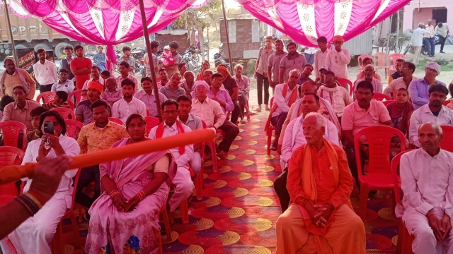विहिप प्रखंड प्रतापपुर की बैठक एवं होली मिलन समारोह संपन्न