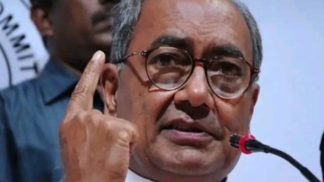 इस्तीफा दें गृह मंत्री अमित शाह’