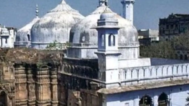 UPDATE: ज्ञानवापी में वीडियोग्राफी से पहले सर्वे टीम का फोन जब्त