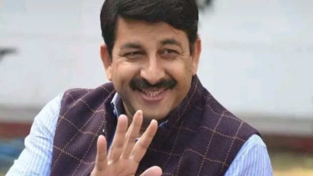 ओवैसी बदमाश है, अदालत पर भरोसा रखिए: मनोज तिवारी