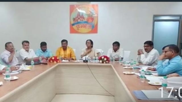 गंगा टोंस के बाढ़ से कटान रोकने के लिए पक्के घाट जरूरी- डॉ. पाण्डेय