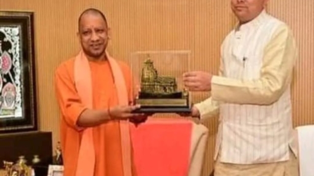 चंपावत में बोले सीएम योगी- CM धामी को विजयी बनाएं
