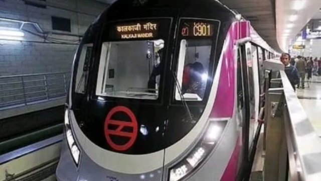 झकरकटी बस स्टेशन पर मेट्रो निर्माण शुरू