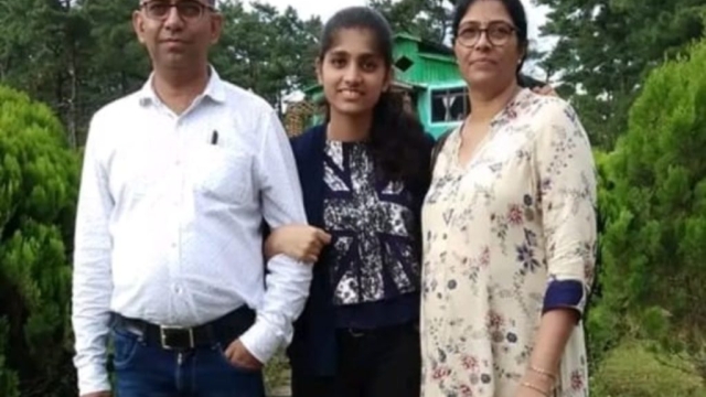 JEE Main Result 2022: स्नेहा पारीक को मिले 100 परसेंटाइल