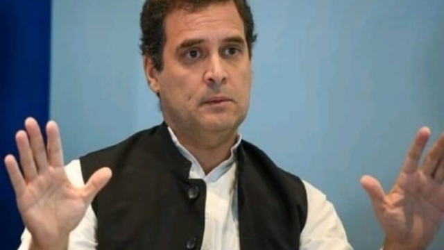PM की लैब के नए प्रयोग से देश की सुरक्षा और युवाओं का भविष्य खतरे में’