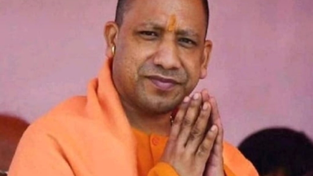 बोले CM योगी- देश के तमाम नेताओं को रिटायरमेंट की तरफ जाना पड़ जाएगा