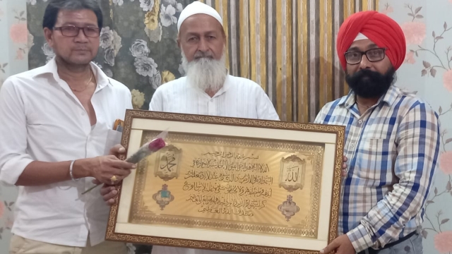 हर्ष व उल्लास से बकरीद के त्योहार के साथ ही अमरनाथ के शहीदों को भी श्रद्धांजलिl