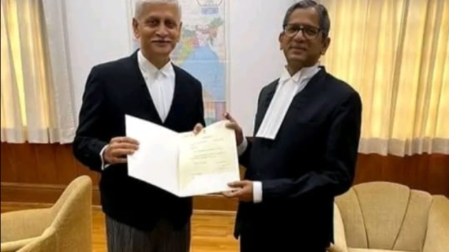 CJI रमना ने उत्तराधिकारी के लिए यूयू ललित के नाम की सिफारिश की