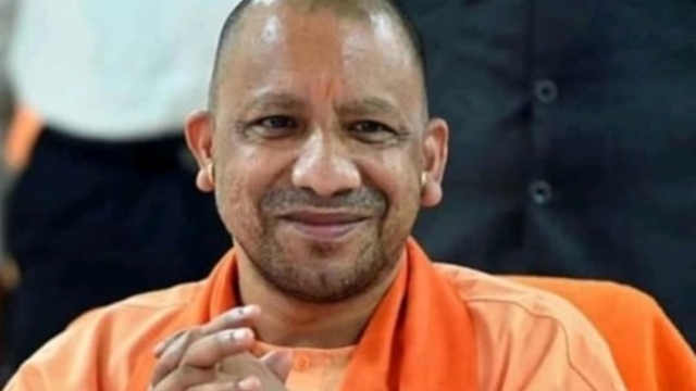 CM योगी को तीन दिन के अंदर बम से उड़ाने की धमकी, मुकदमा दर्ज