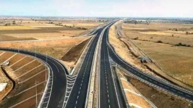 बुंदेलखंड एक्सप्रेसवे पर सफर करने के लिए देने होंगे 610 रुपए