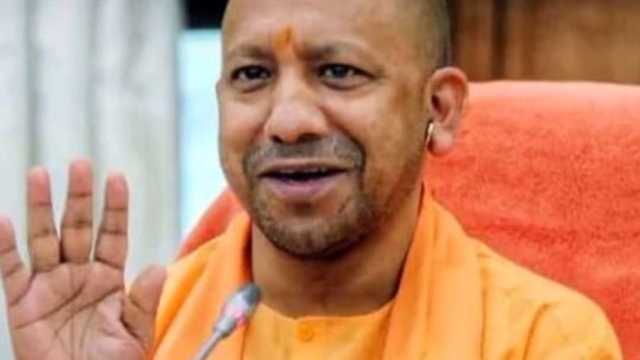 सीएम योगी आदित्यनाथ ने जगदीप धनखड़ को दी बधाई