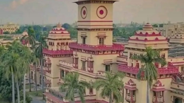 इलाहाबाद यूनिवर्सिटी छात्रों को BHU छात्रों का समर्थन, करेंगे पैदल मार्च