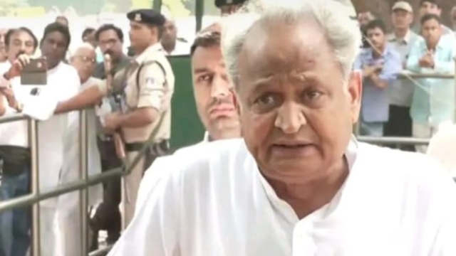 कौन होगा नया मुख्यमंत्री ? गहलोत का बड़ा बयान