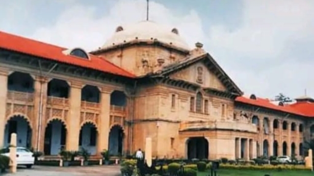 जहरीली शराब पीने से मौत की जिम्मेदार राज्य सरकार, मुआवजा देने का आदेश
