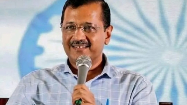 LG साहिब रोज मुझे जितना डांटते हैं, उतना मेरी पत्नी मुझे नहीं डांटती’