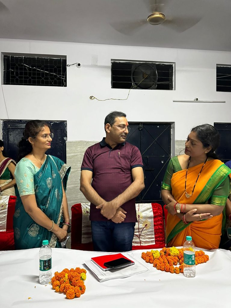 स्कूल पाठ्यक्रम में लीगल स्टडी की अनिवार्यता को लागू करने की जरूरत : श्री वीरेन्द्र पुंज - एसीपी विजिलेंस सेल 7 WhatsApp Image 2023 10 16 at 11.04.17 3