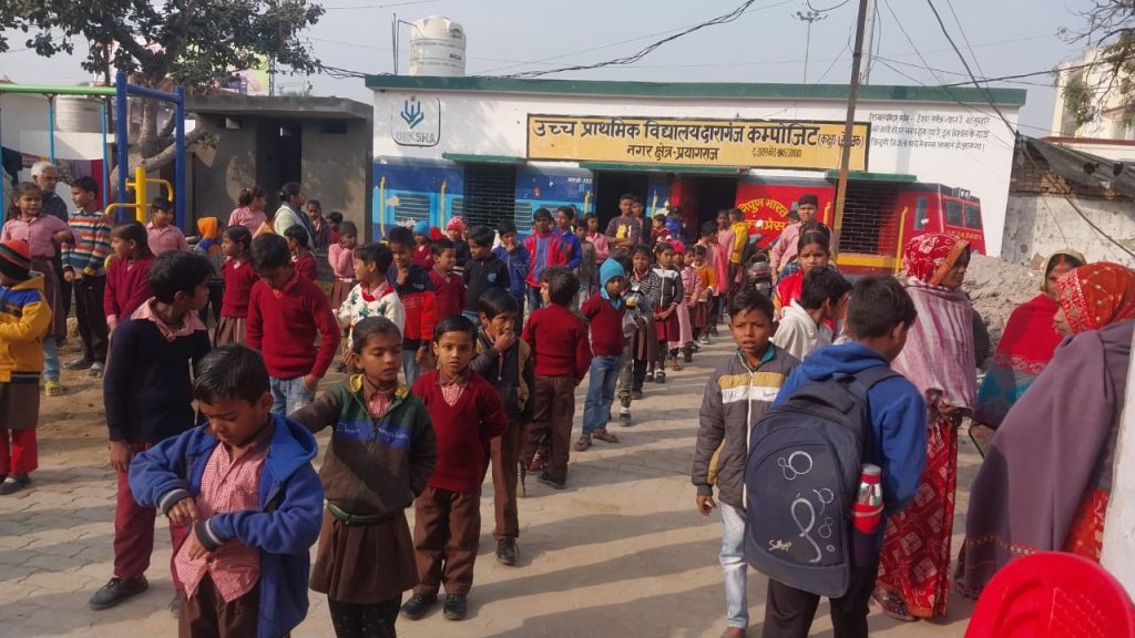 Solar Energy and Environmental Conservation Workshop by Vivid Foundation, Prayagraj 8 1000309838