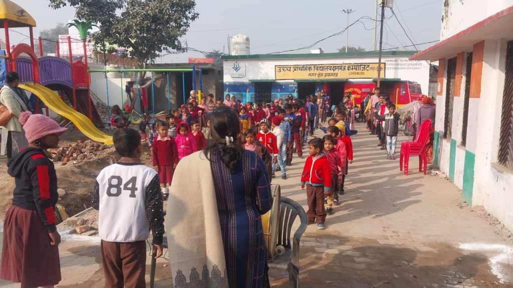 Solar Energy and Environmental Conservation Workshop by Vivid Foundation, Prayagraj 7 1000309868